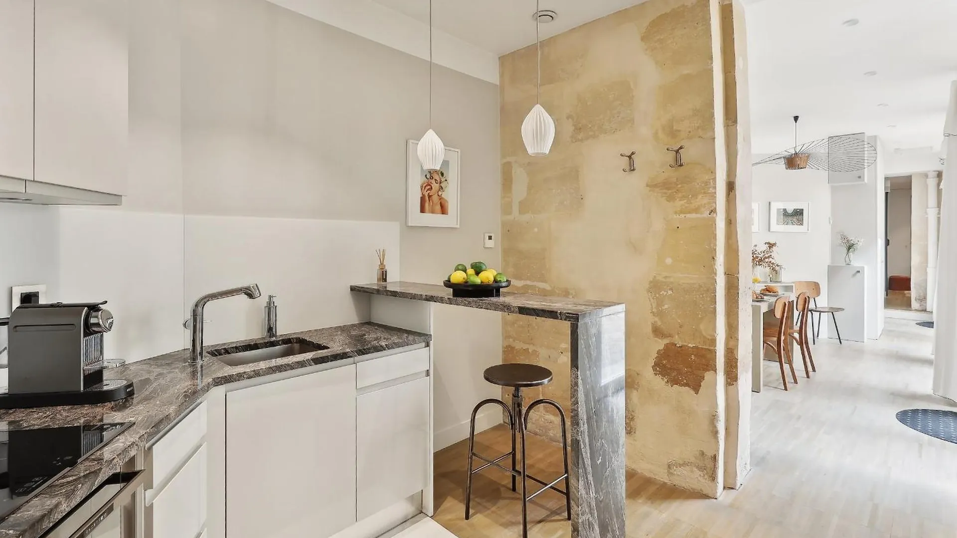 Le Marais & Place Des Vosges - Cityapartmentstay 파리
